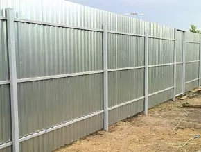Забор для дачи из оцинкованного профнастила купить Москва